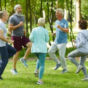 Thường xuyên tập thể dục giúp giảm nguy cơ giãn xương